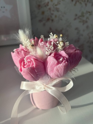 Flowerbox_tulipan5.JPG